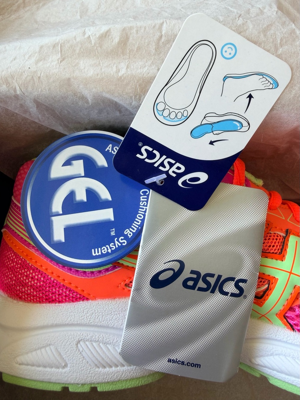 ASICS Kids Sneakers in Hot Pink, Pistachio and Coral - Picture 5 of 6
